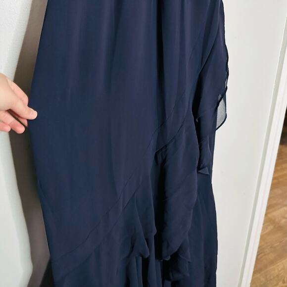 C/MEO COLLECTIVE Be About You Navy V-Neckline Long Gown Dress Size Medium - Picture 11 of 15